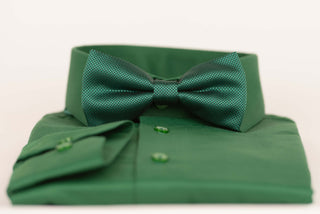 Green bow tie