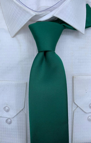 Green wide tie