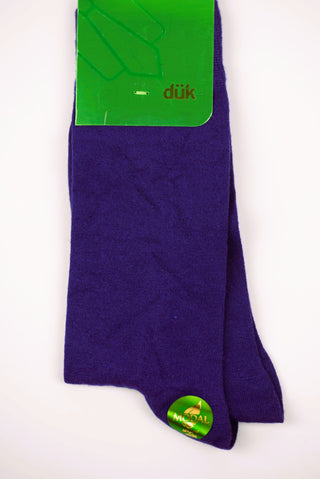 Tumši violetas zeķes