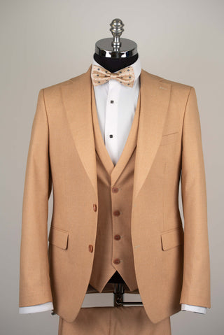 Gaiši oranžs Quesste slim fit uzvalks ar vesti