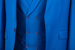 Spilgti zils Quesste slim fit uzvalks ar vesti