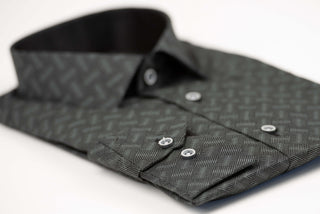Melns Nino Pacoli slim fit krekls ar baltu rakstu