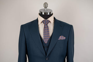 Dark blue Lucio slim fit suit with a vest