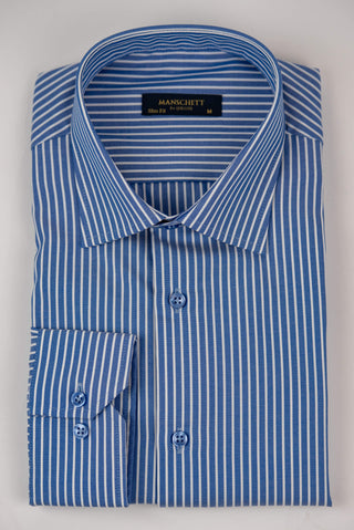 Manschett viegli gludināms, maz burzīgs slim fit krekls ar zilām un baltām strīpām