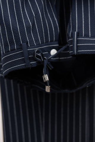 Tumši zils Quesste slim fit uzvalks ar baltām svītrām