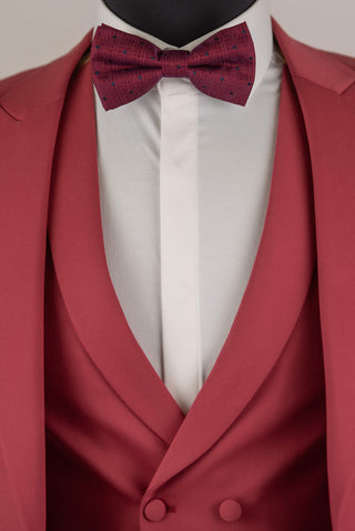 Raspberry red Quesste slim fit suit with a double-breasted vest