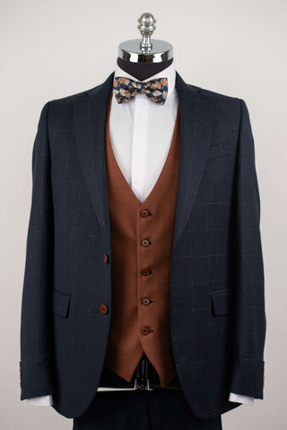 Tumši zils Quesste pagarināts uzvalks ar rūtainu rakstu un brūnu vesti