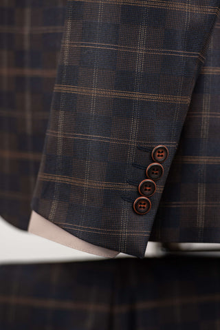 Tumši brūns Quesste pagarinātais uzvalks ar rūtainu rakstu un vesti