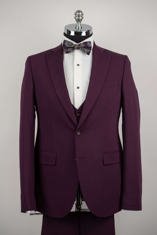 Violetīgi bordo Quesste pagarināts uzvalks ar vesti