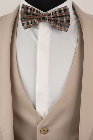 Beige Quesste extended suit with a vest