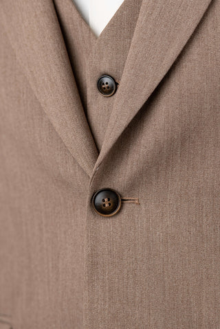 Dark beige Quesste extended suit with a vest