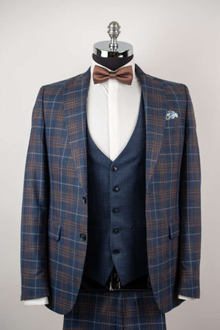 Zils Quesste pagarināts uzvalks ar vesti un brūnu, pelēku rūtainu rakstu