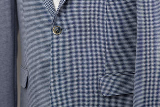 Lozenge regular fit stretch blazer with a dark blue and white pattern