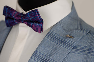 Gaiši zils Emilio Massimo slim fit uzvalks ar rūtainu rakstu