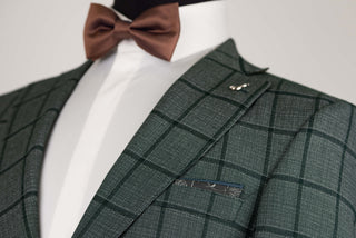Green Lucio extended suit with a plaid pattern