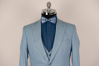 Gaiši zils Quesste slim fit uzvalks ar vesti