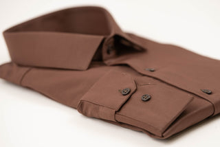 Brūns Nino Pacoli regulāra piegriezuma krekls