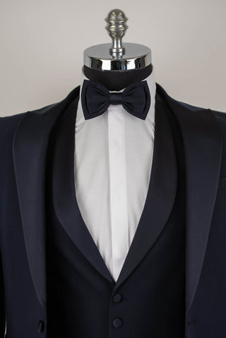 Dark blue Quesste extended tuxedo with satin lapels