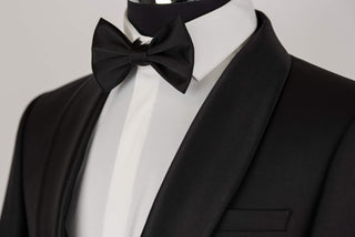 Black Quesste extended tuxedo with satin lapels
