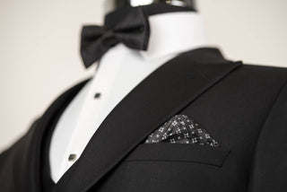 Melns Azzaro slim fit uzvalks ar vesti