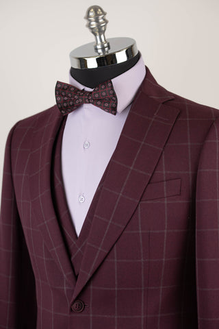 Burgundy Quesste slim fit suit with a light plaid pattern and double-breasted vest