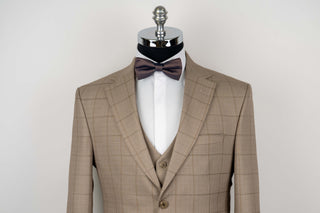 Dark beige Moda Vinci regular fit suit with a vest and a plaid pattern